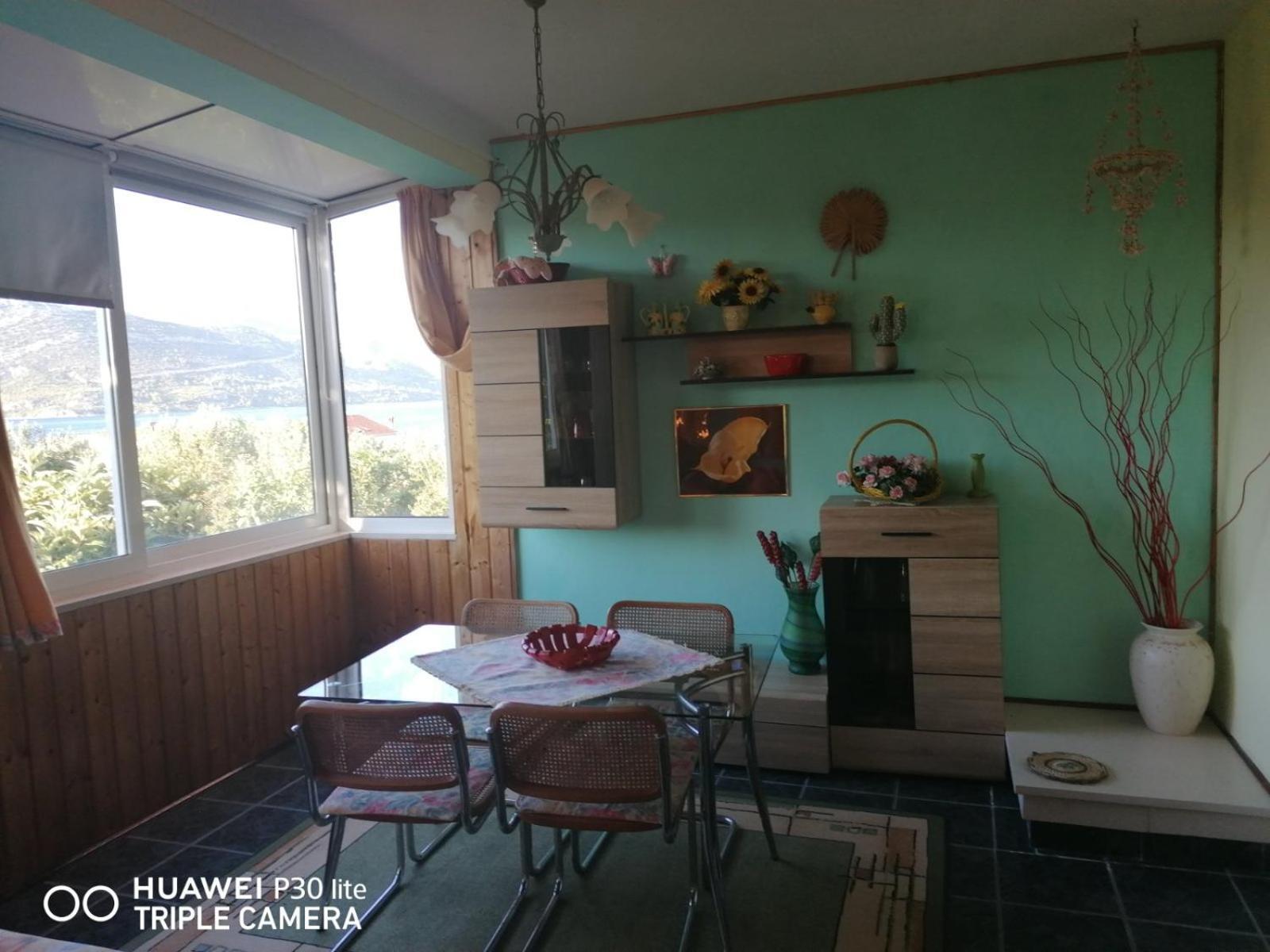 Apartmani Zute Рачишче Номер фото