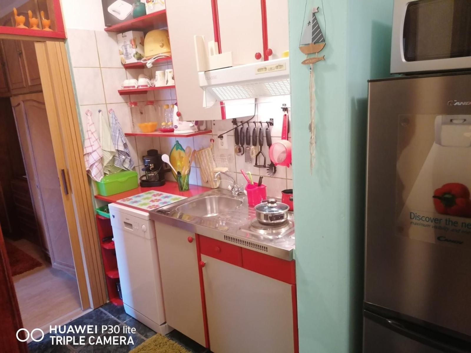 Apartmani Zute Рачишче Номер фото