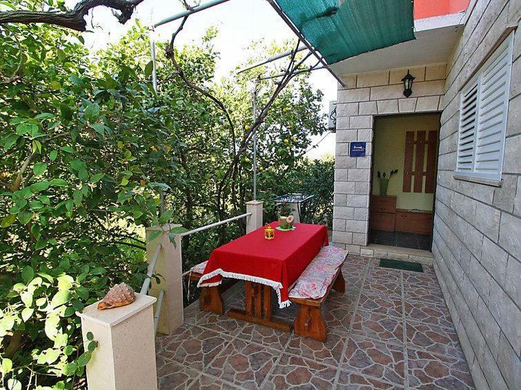 Apartmani Zute Рачишче Экстерьер фото